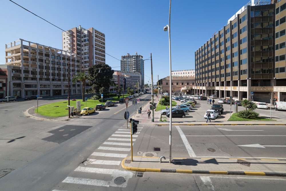 Budget Rooms Cagliari Bagian luar foto
